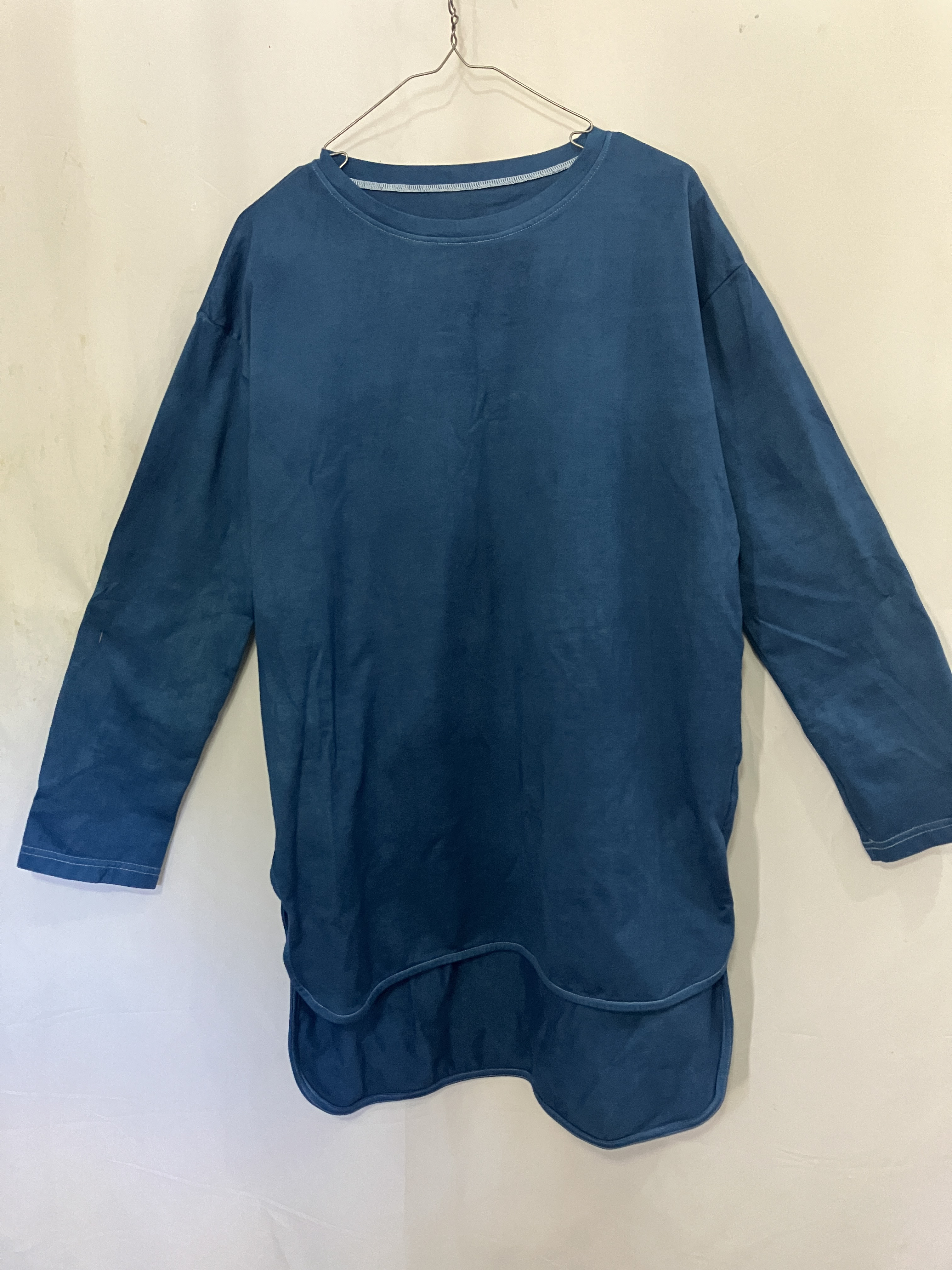 本藍染ロングTシャツユニセックスTシャツ