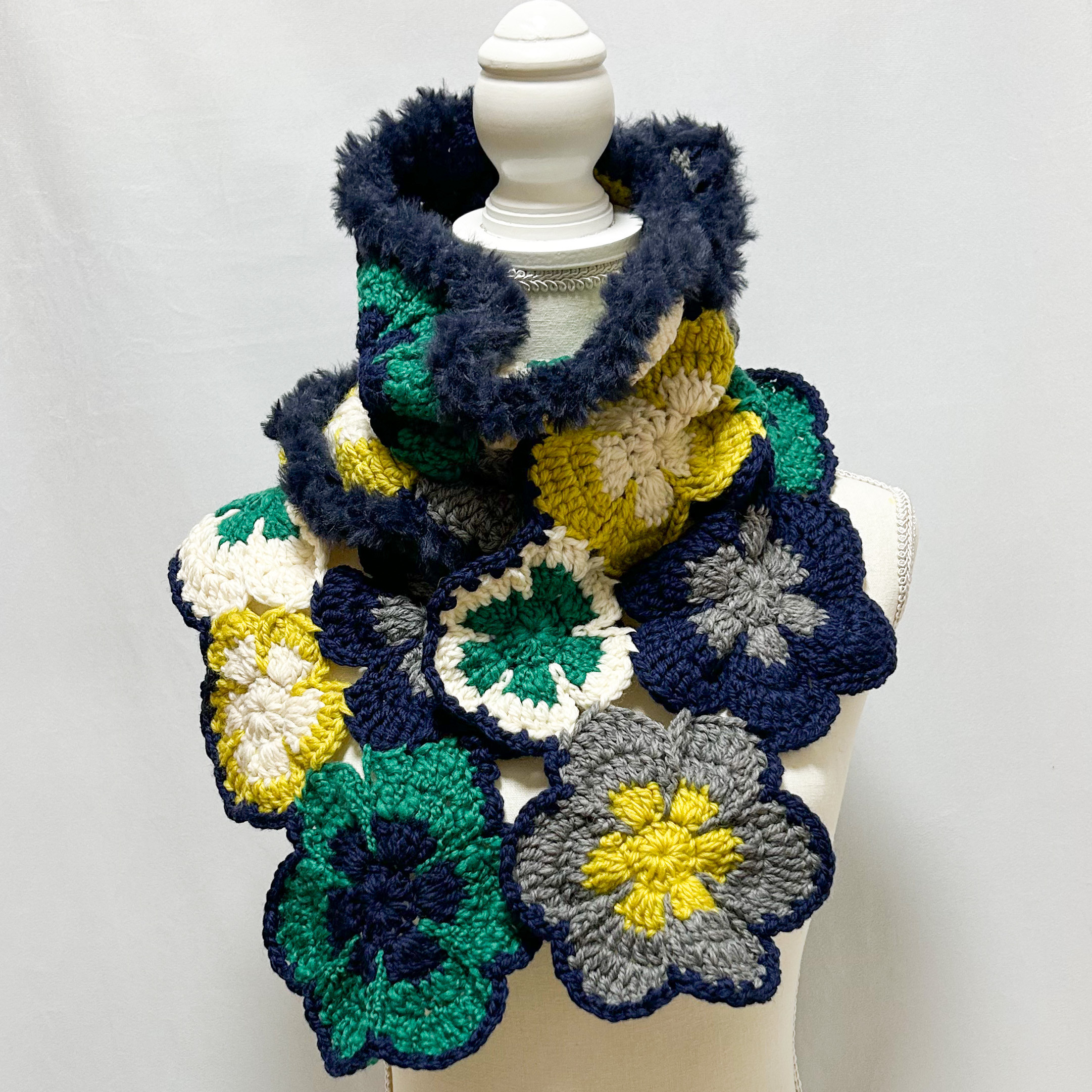 Bloom Knit 大輪フラワーモチーフマフラー［Nordic Leaf／ノルディックリーフ］手編み　マフラー　一点物