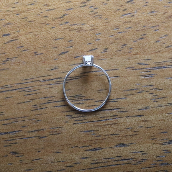 （獨一無二，925銀）寶石級刻面彩虹月光石銀戒指（6 x 4 毫米，13 號） 第5張的照片