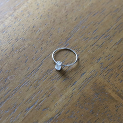 （獨一無二，925銀）寶石級刻面彩虹月光石銀戒指（6 x 4 毫米，13 號） 第7張的照片