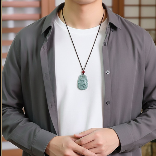 赤字❣️翡翠ネックレス a10 k18金ゴールド 天然 雫 本翡翠 赤翡翠 ネックレス ペンダント