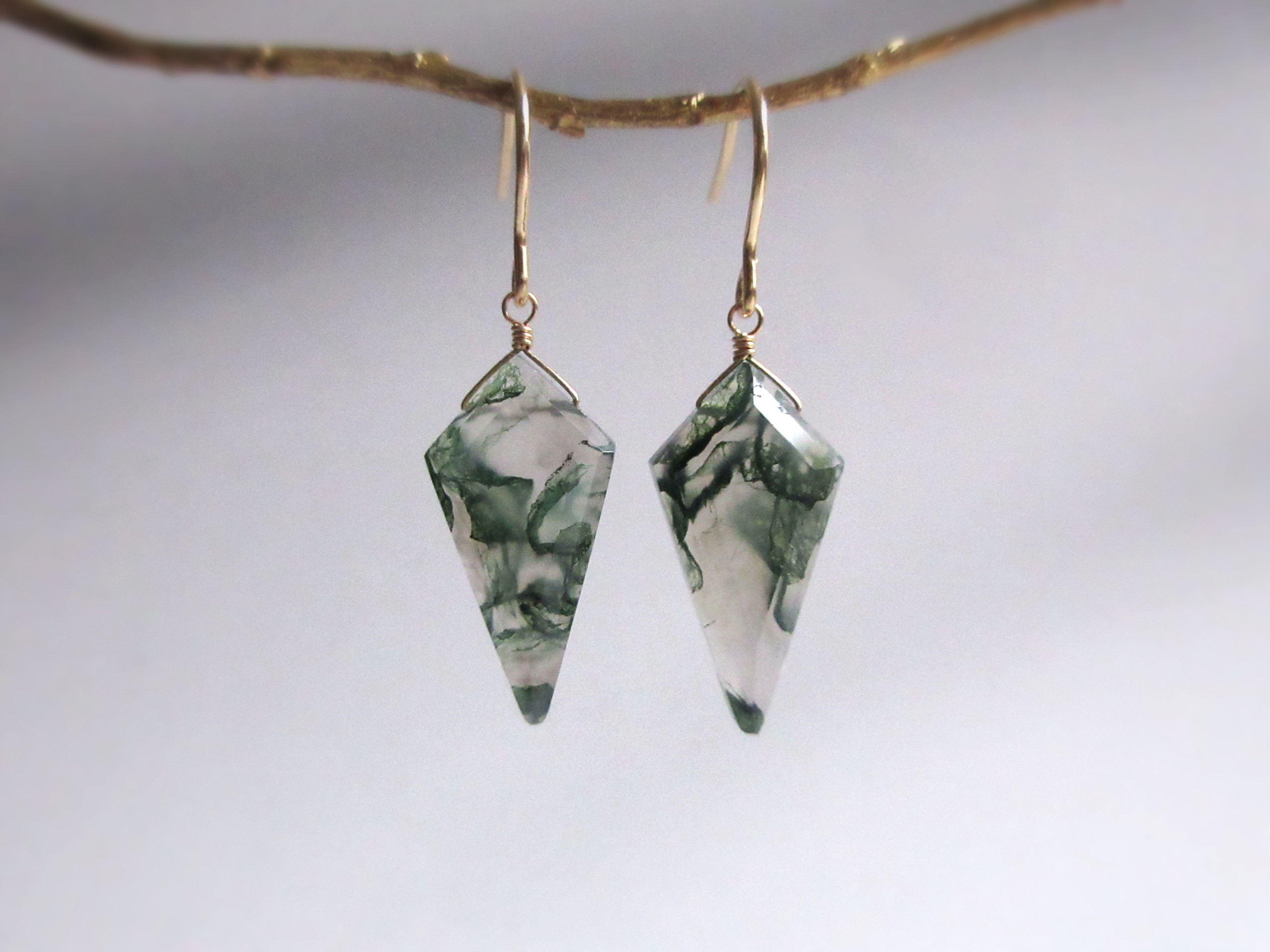 20mm美粒「モスアゲート」14kgfピアス/イヤリング