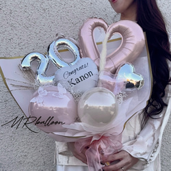 【選べる数字/JK/JC/JSへ変更も可】成人式、誕生日、周年祝、卒業祝❤︎くすみピンク系　数字入りバルーン入りブーケ　 6枚目の画像