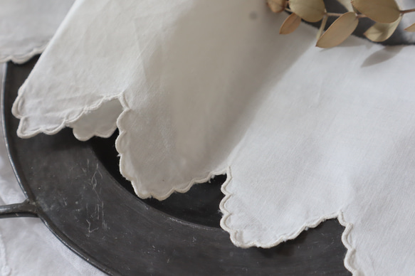 soldフランス 55㎝ アンティーク手刺繍レース B976 6枚目の画像