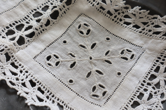 soldフランス 29×16㎝ アンティークレースドイリー B973 7枚目の画像