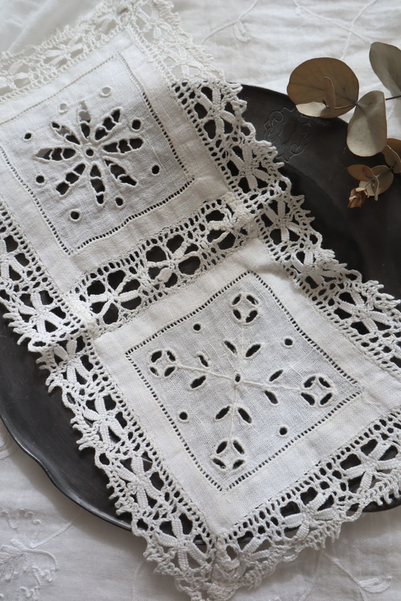 soldフランス 29×16㎝ アンティークレースドイリー B973 3枚目の画像