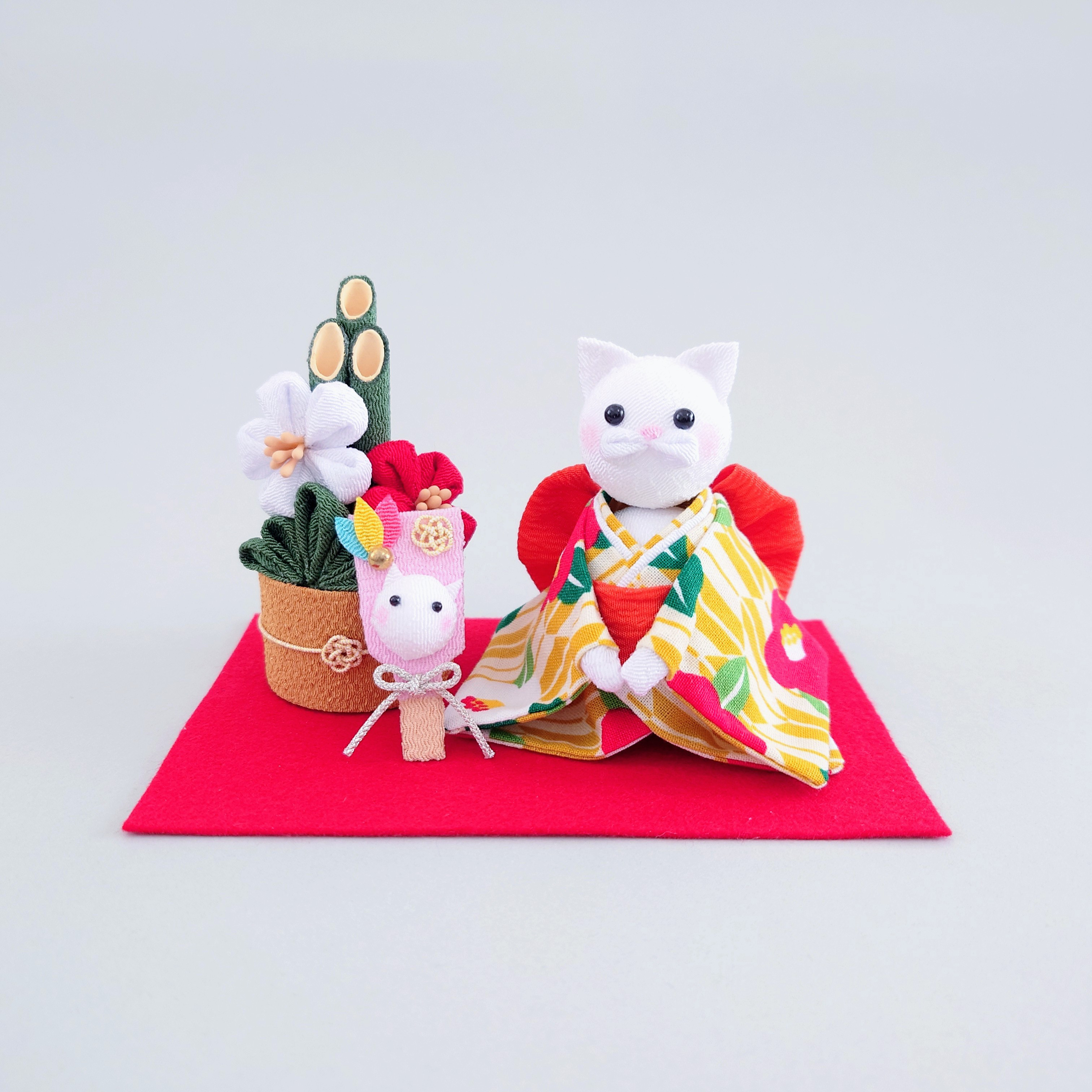 猫　置物　新年　正月飾り　干支　着物　門松　羽子板