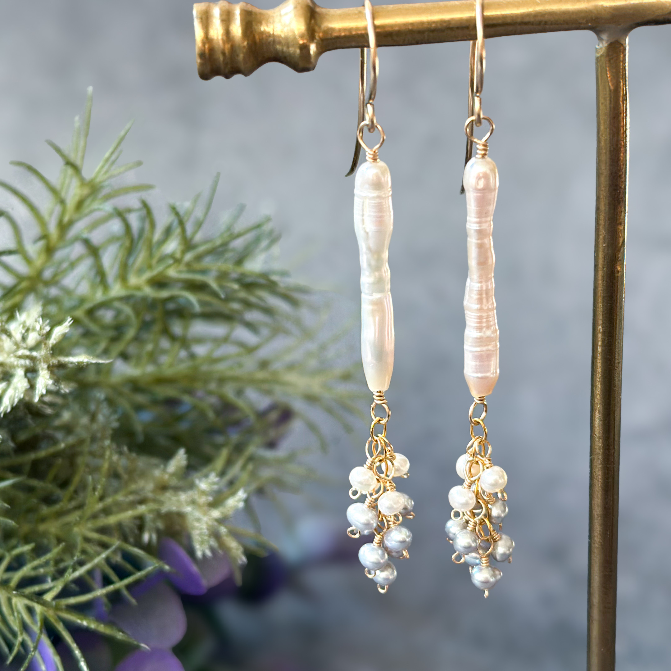 14Kgf*スティック淡水パールのしゃらりロングピアス／イヤリング*天然石