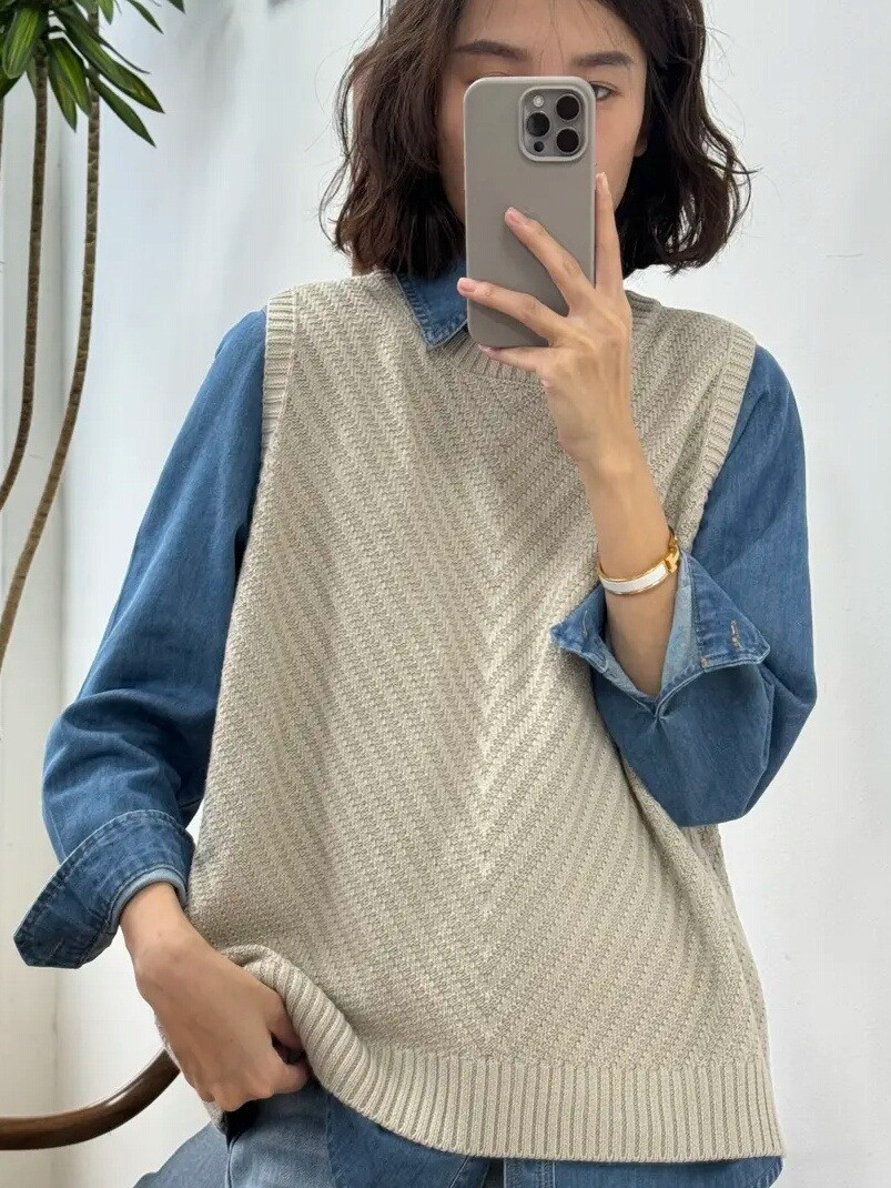 【旬のレイヤード】クルーネック ヘリンボーン編み ニットベスト | ゆったりシルエット | 大人カジュアル 4,759円