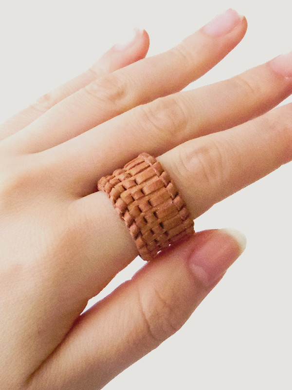 レザーリング ＜太＞ leather ring bold 軽量 金属アレルギー