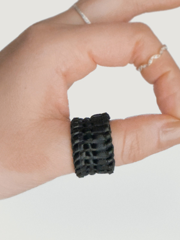 レザーリング ＜太＞ leather ring bold 軽量 金属アレルギー