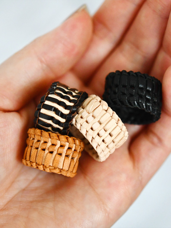 レザーリング ＜太＞ leather ring bold 軽量 金属アレルギー