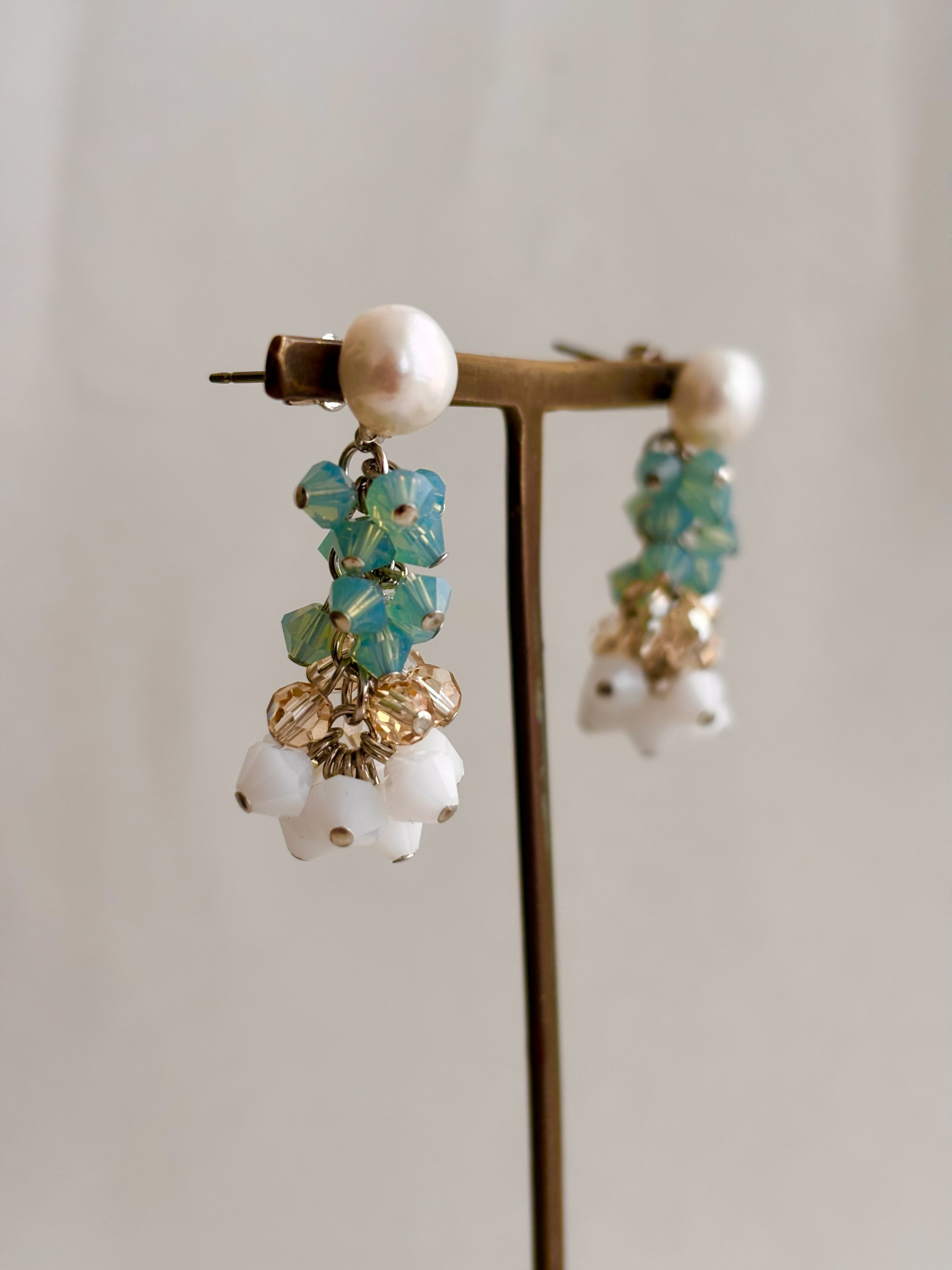 ナチュラルパール トップ クリスタルミックス ピアス