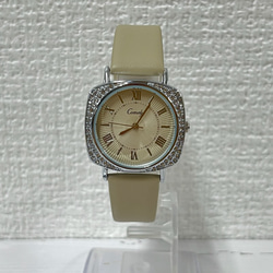 早い者勝ち！ ブレスレット風腕時計（6325）ブルーカラー 腕時計