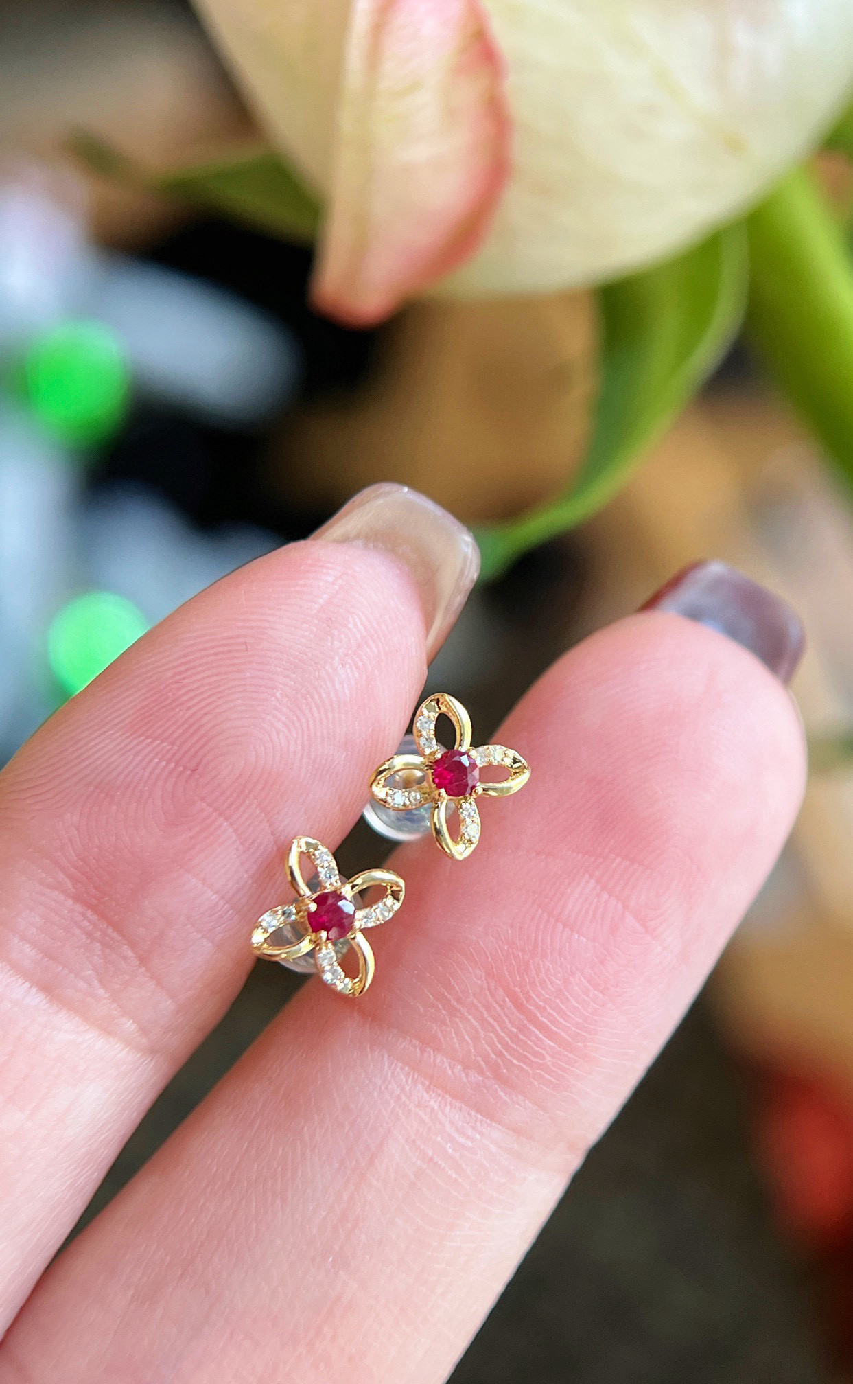 天然ダイヤモンド付きルビーピアスk18　2008