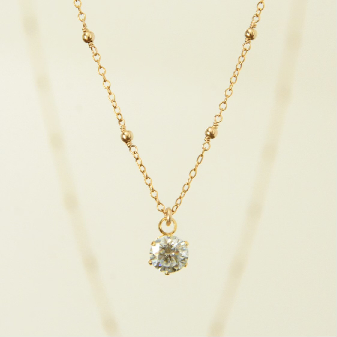 14kgf モアサナイト(ブルーグリーン) × ステーション ペンダント ネックレス