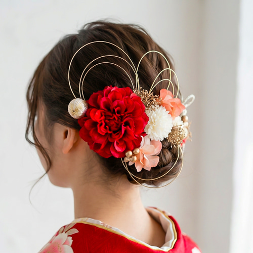 ダリアの髪飾り 赤 | 成人式 卒業式 花嫁 振袖 白無垢 色打掛 袴 着物