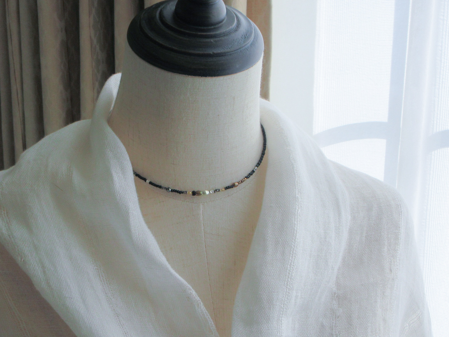 アンティークNo. 16★ フランス製アンティークビーズ　ネックレス