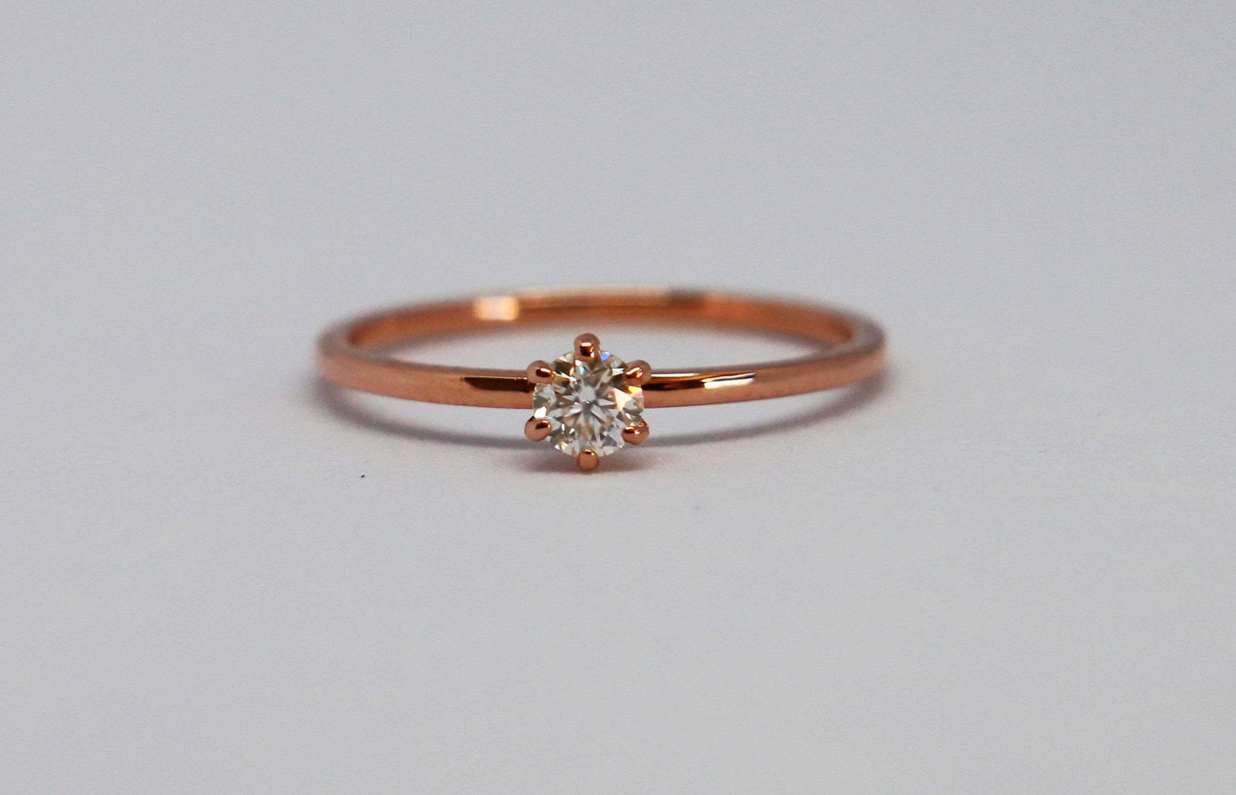 モアサナイト(モアッサナイト)　ローズＧＰ　　リング　指輪　11.5号