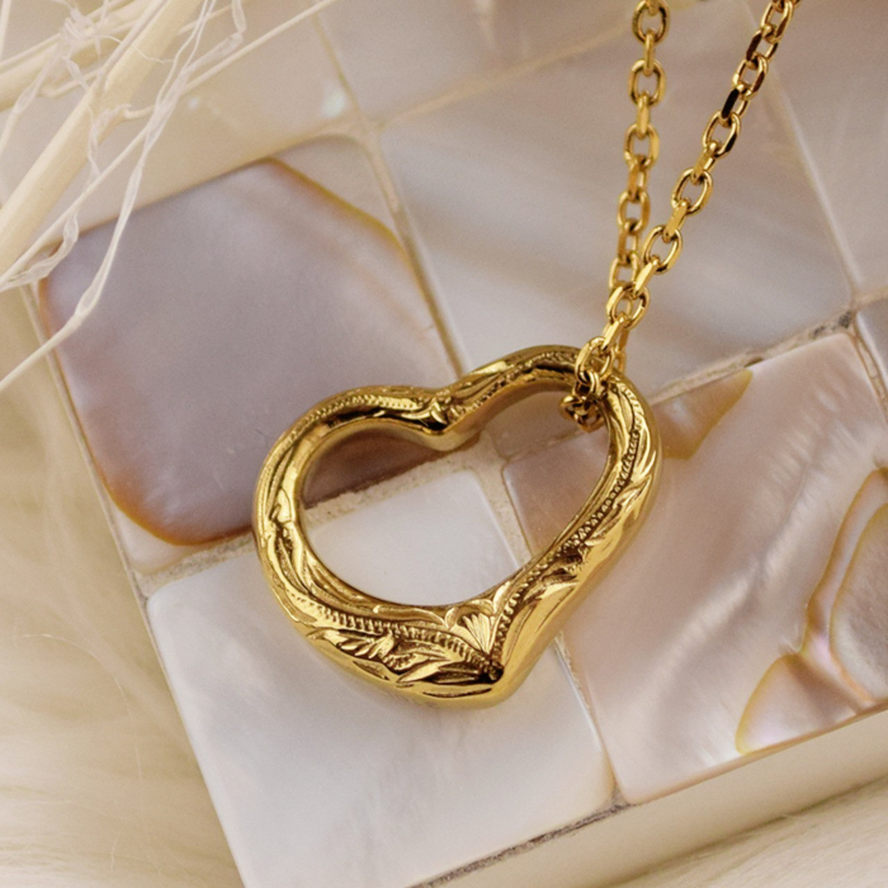 ハワイアンジュエリー オープン ハートネックレス