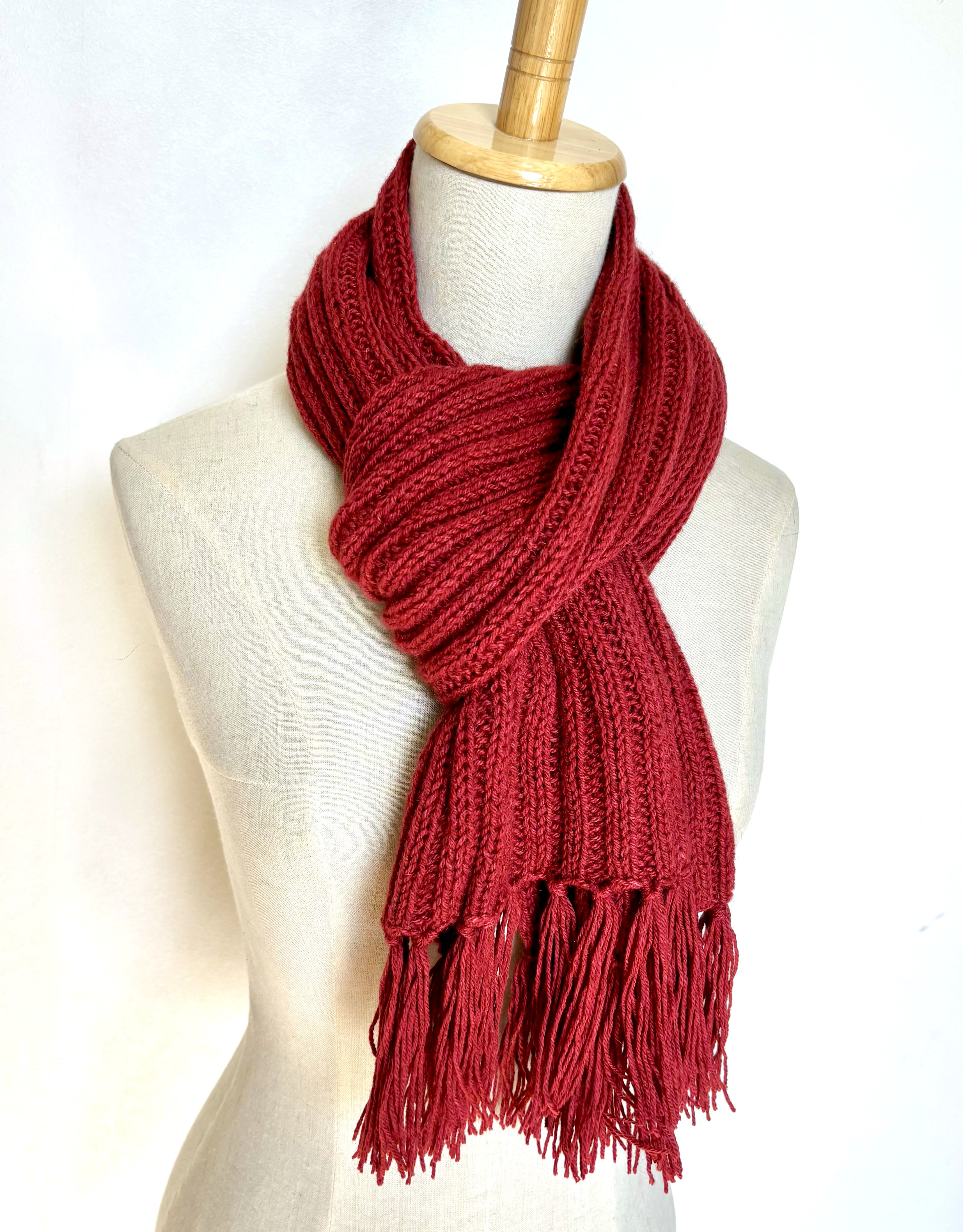 ポッサム・メリノ・シルク　リブ編みのマフラー　Cherry