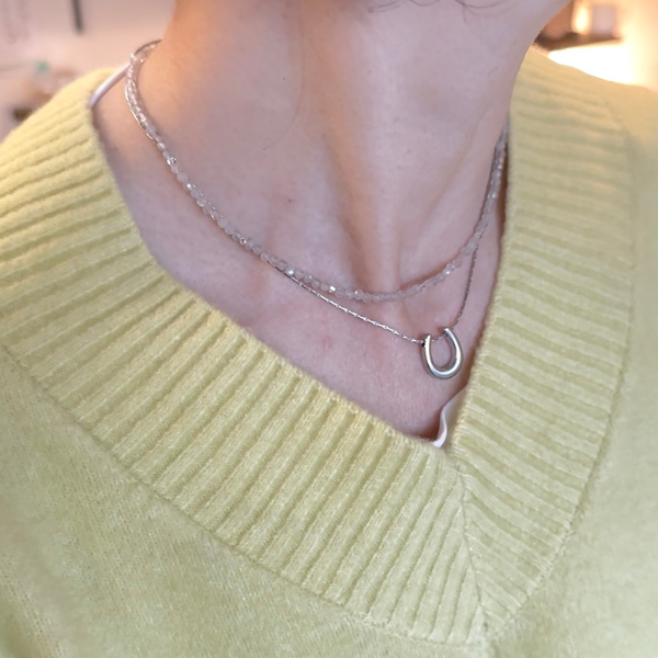 【シルバー】2026年の幸運を纏う。コーデを一瞬で整えるホースシューとムーンストーンの３点セット（金属アレルギー対応）