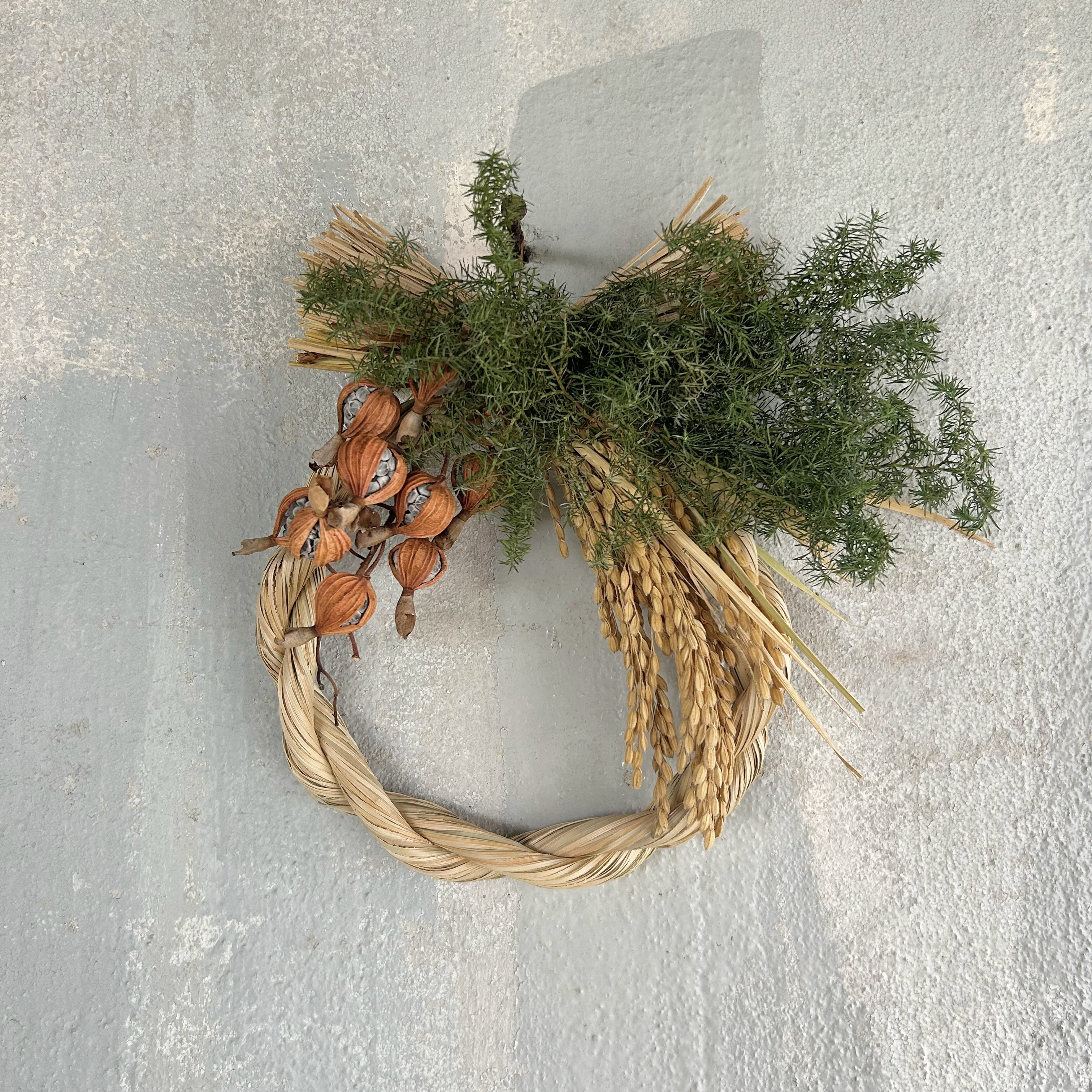 沖縄の植物「月桃」のしめ飾り　04