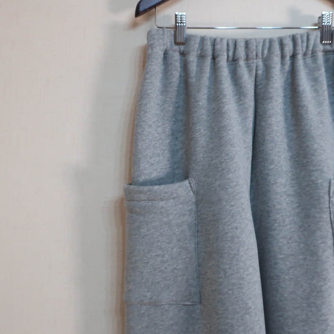 とろけるコットン裏起毛 防寒 アンダーにも ひざ下ハーフパンツ（裏起毛コットン／グレー）