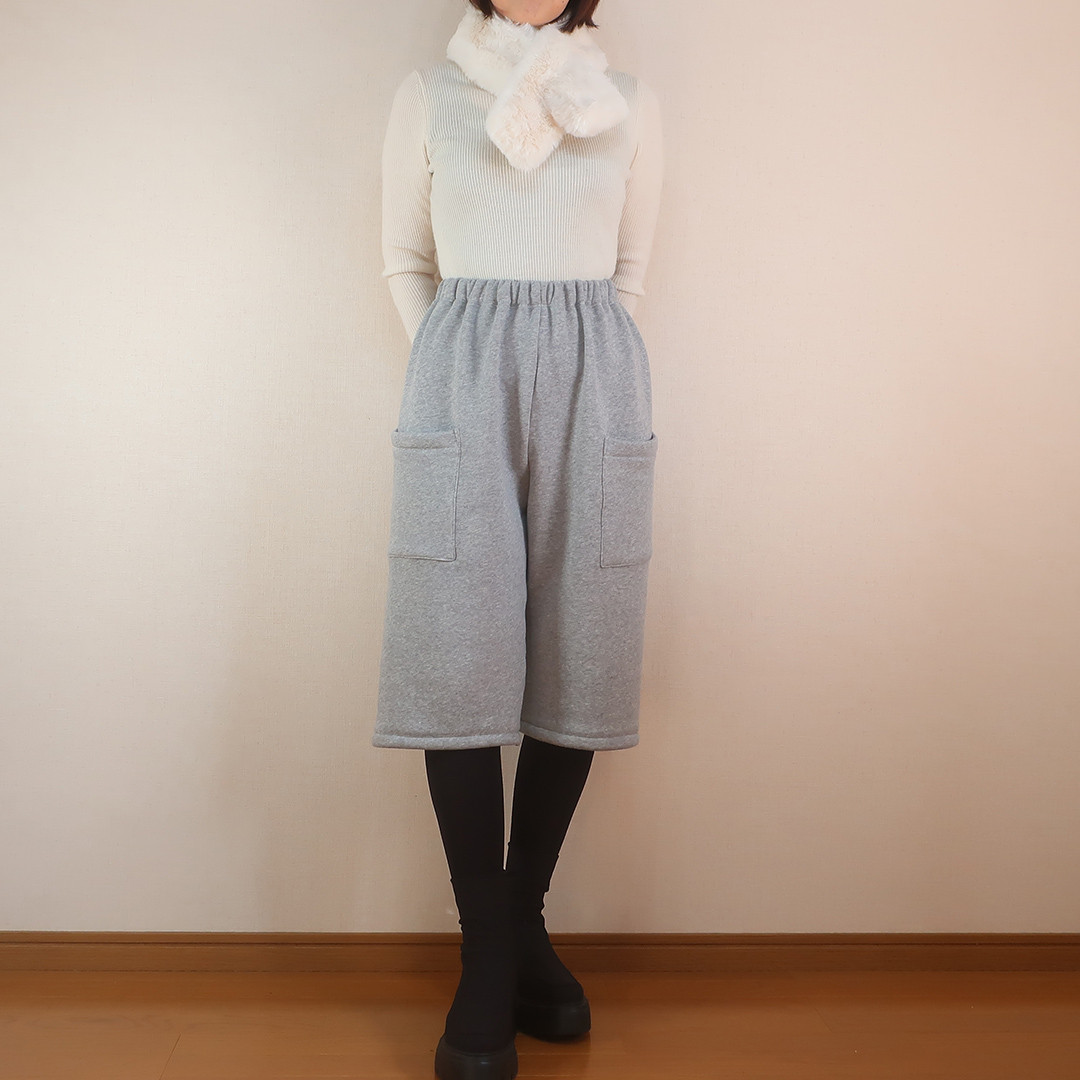 とろけるコットン裏起毛 防寒 アンダーにも ひざ下ハーフパンツ（裏起毛コットン／グレー）