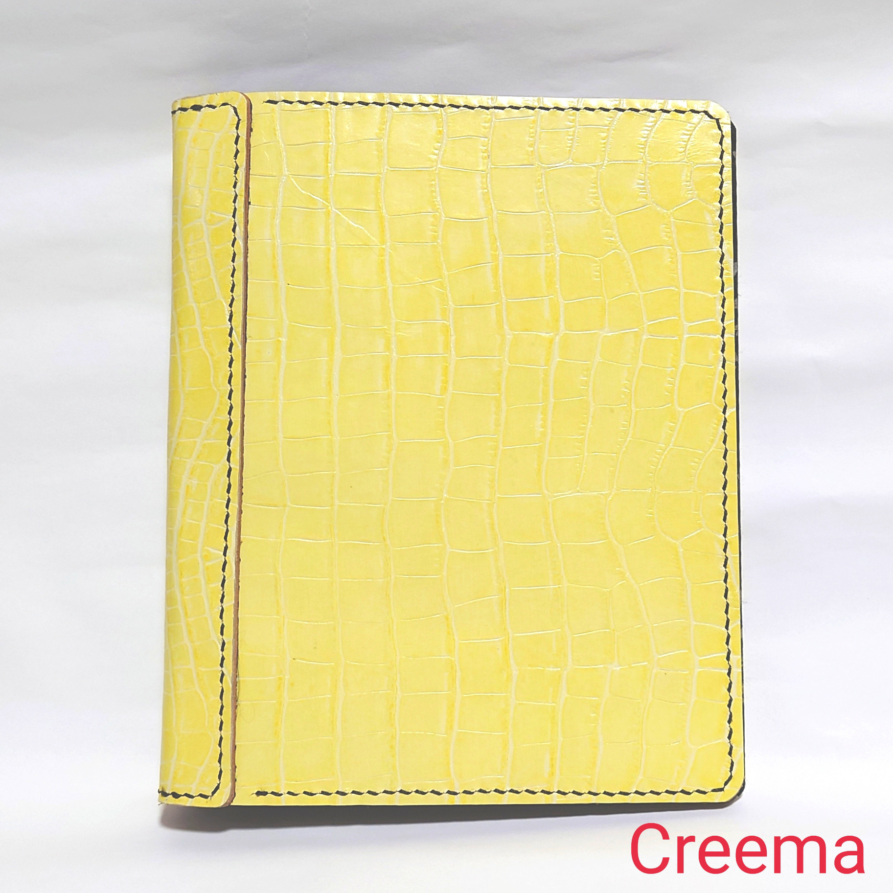 【一点物】☆クロコの型押し革と和柄布を組み合わせたA5バインダー6穴☆ さくら和柄 シンプル ルーズリーフ 牛革 黄色