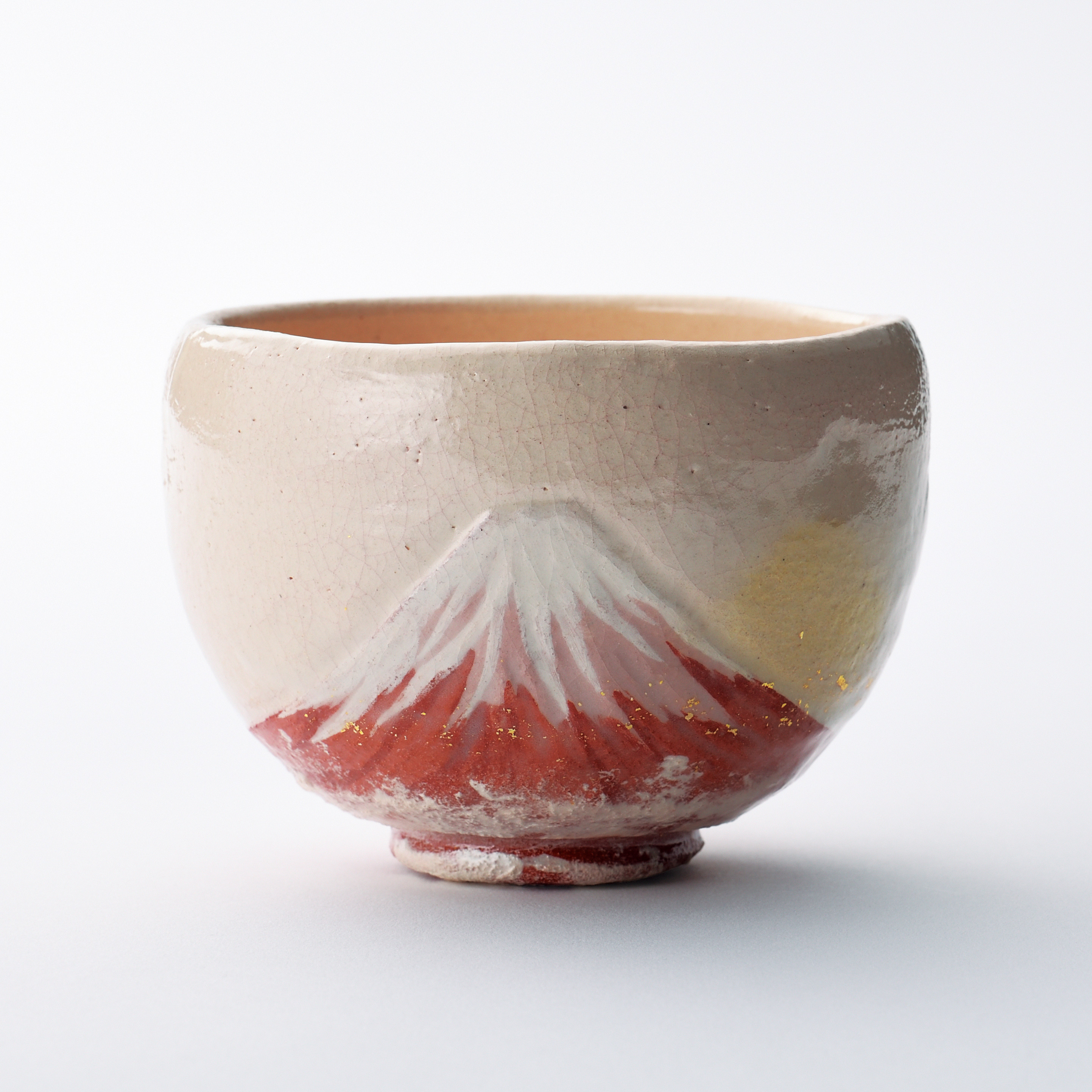 楽入窯　赤楽　富士絵写　抹茶茶碗　新品 2026正月 新年 楽焼〚明照の赤富士〛抹茶碗 楽入印 茶道具 勅題茶碗