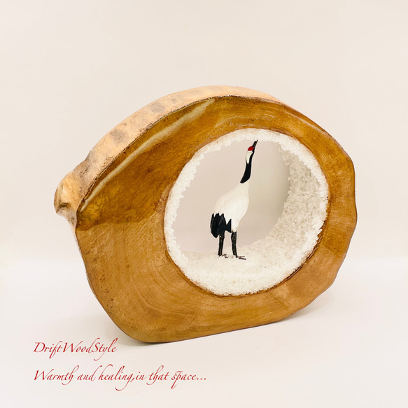 一つ限りの流木アート 雪原のタンチョウ 鶴のジオラマ レジンアート N2 7枚目の画像