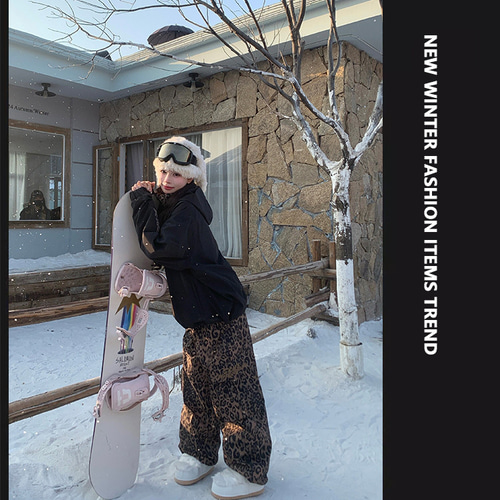 限定セール スノボウェア 上下セット ヒョウ柄 黒 撥水 3L メンズ