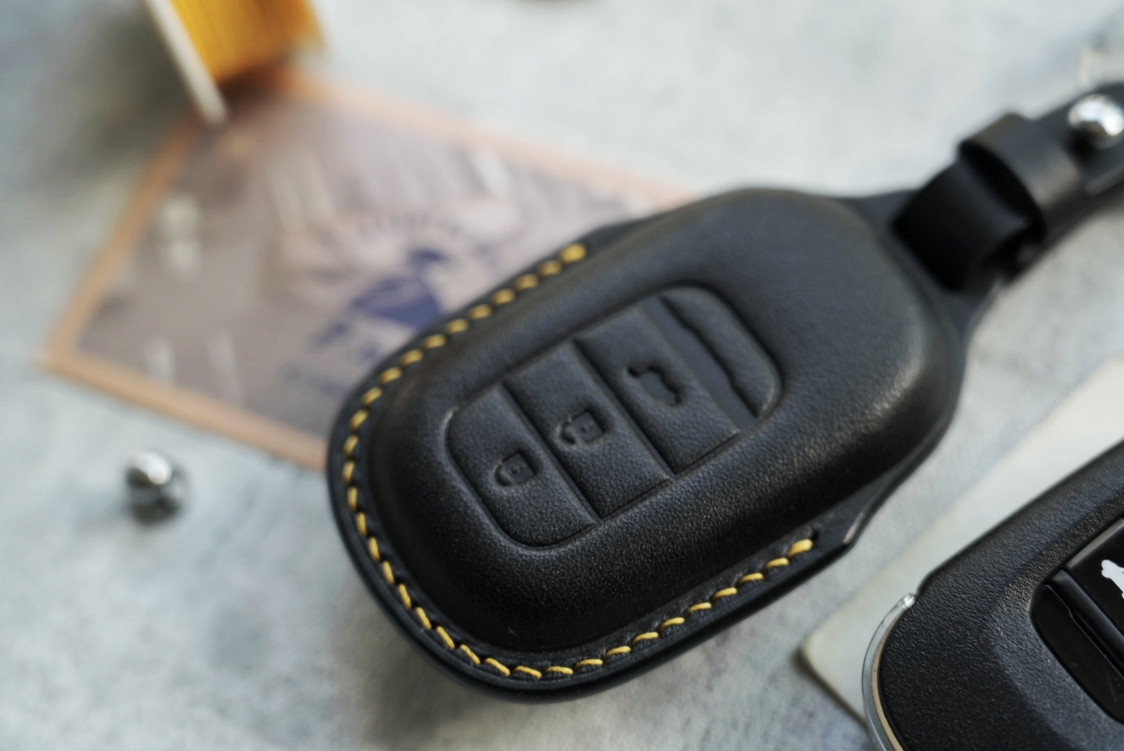 本革の手縫い Hondaホンダ スマートキーケース  名入れ可 カラーが選べる 贈り物