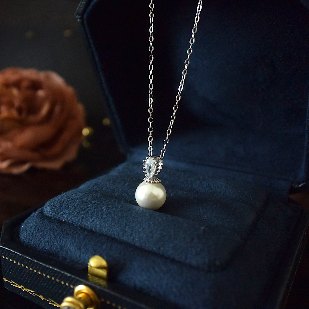 Silver925 淡水パールとジルコニアヒートンのネックレス シルバー