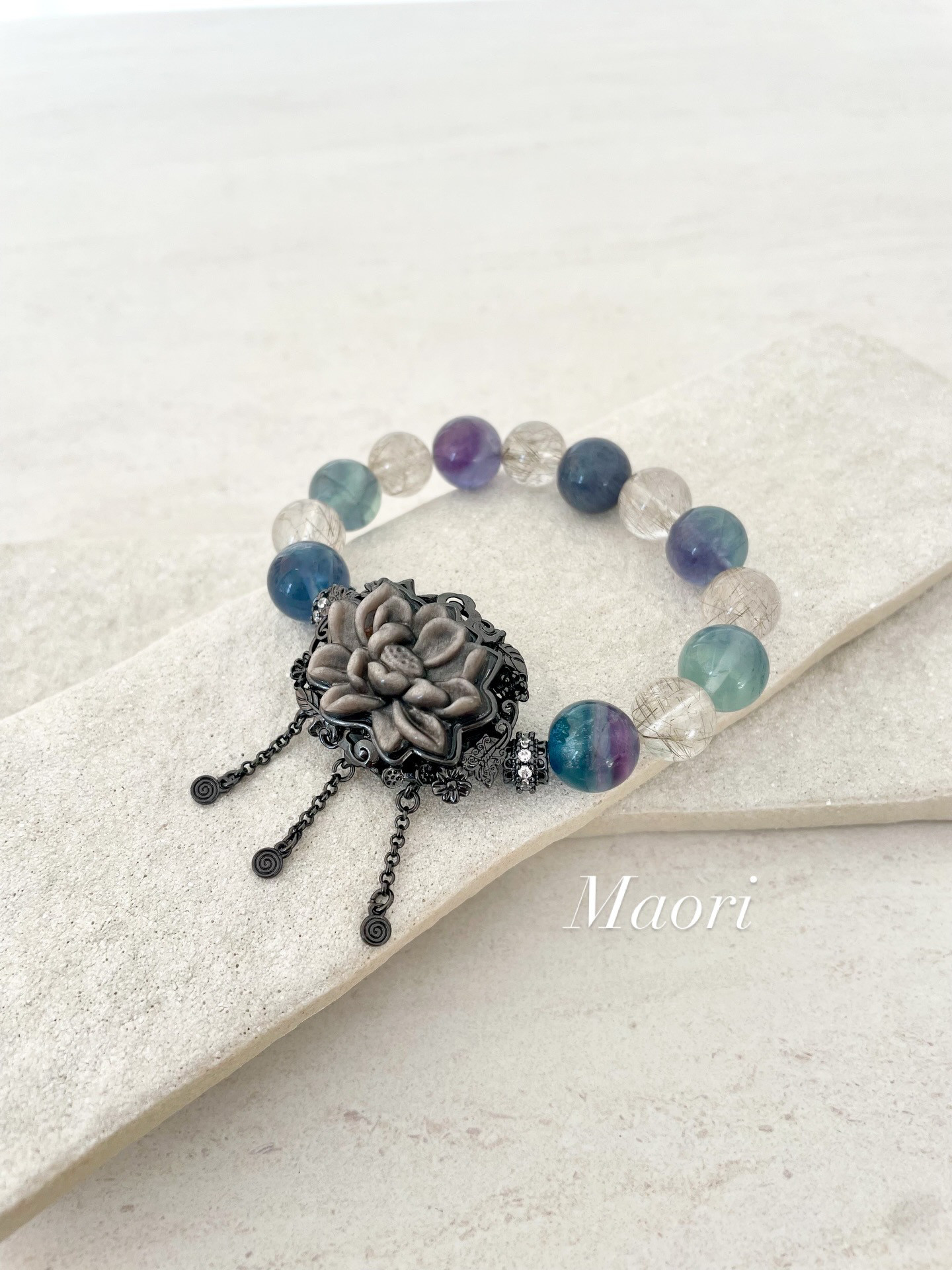 シルバーオブシディアン蓮 × シルバールチルクォーツ× フローライト　天然石ブレスレット