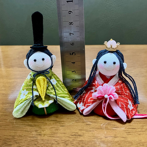 ちりめん細工ひな人形「天然石冠付き桜雛」12点セット お顔の可愛い