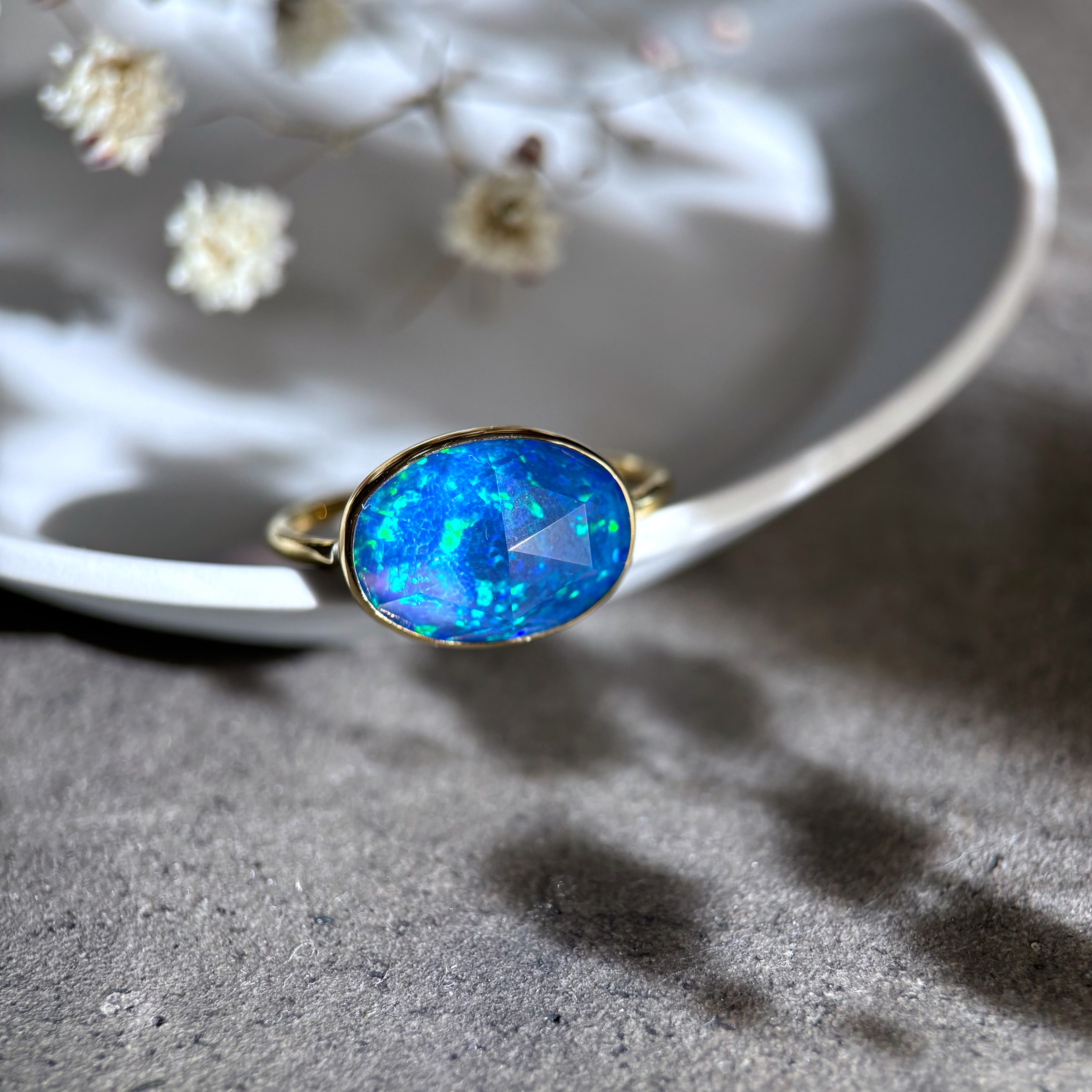 【受注制作】ブルー京都オパール×クリスタルクォーツのリング（真鍮・silver950）