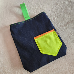 【三件套裝】牛仔褲和螢光口袋：● 上課包 ● 鞋盒 ● 體操服包【尺寸可調式】 第10張的照片