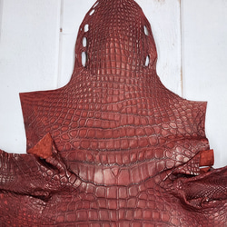 ワニ革　クレイフィニッシュ　レッドブラウン　No.C009301 3枚目の画像