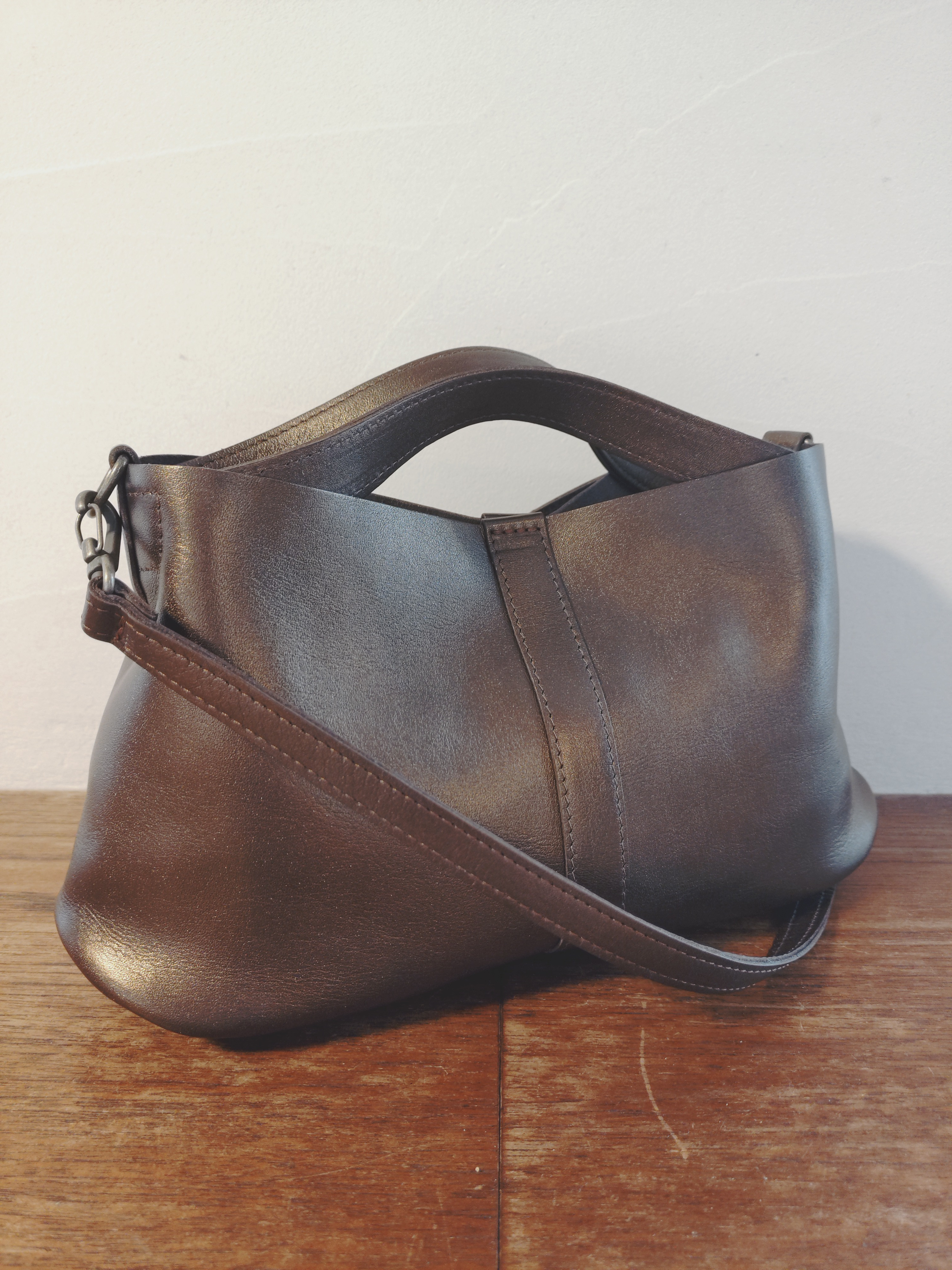 冬季限定　メタリックカラー　ブロンズ   レザー3WAYバッグ　ブロンズ　UB-11 受注生産