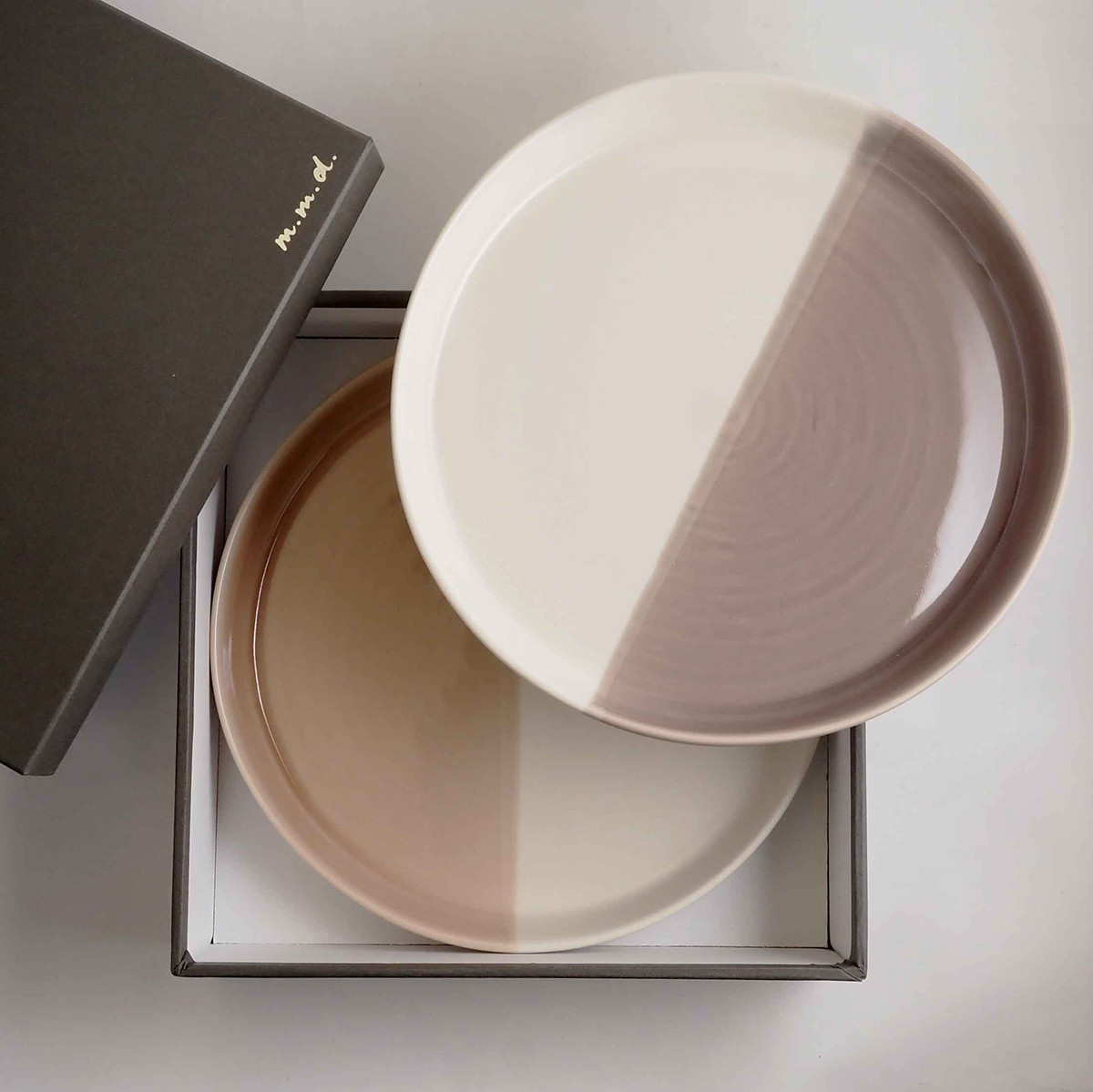 リムプレートL 2枚セット（ギフトボックス付き） / ローズ・グレーパープル / 瀬戸焼