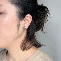 [T-268] 美濃燒瓷磚耳環/耳環（珍珠淺灰色） 第4張的照片