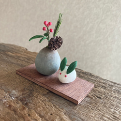 ＼年内は12月26日が最終発送／ 9962.bud 小さなお正月飾りと雪うさぎ 南天 2枚目の画像