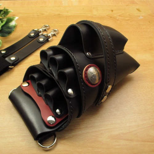 バリカン用ポケット付 6丁差し シザーケース (ブラック×レッド) SCA