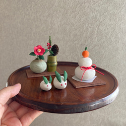 9965.bud 小さなお正月飾りと雪うさぎ 椿 6枚目の画像