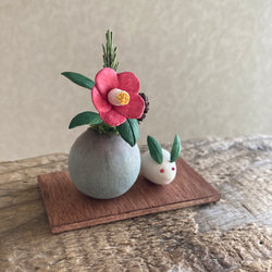 ＼年内は12月26日が最終発送／ 9967.bud 小さなお正月飾りと雪うさぎ 椿 4枚目の画像