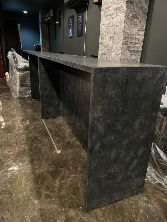 2人掛けカウンター　石っぽいバーカウンター　レジカウンター　受付カウンター 1枚目の画像