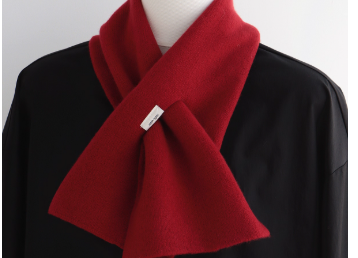 秋冬.  100%ウール クリスマス マフラー 柔らかくて丈夫な手触り　男女兼用 通学通勤 選べる3色