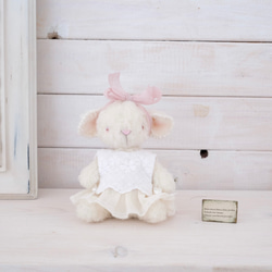 うさぎのぬいぐるみ グレーの刺繍うさぎ ぬいぐるみ dear._.loulou